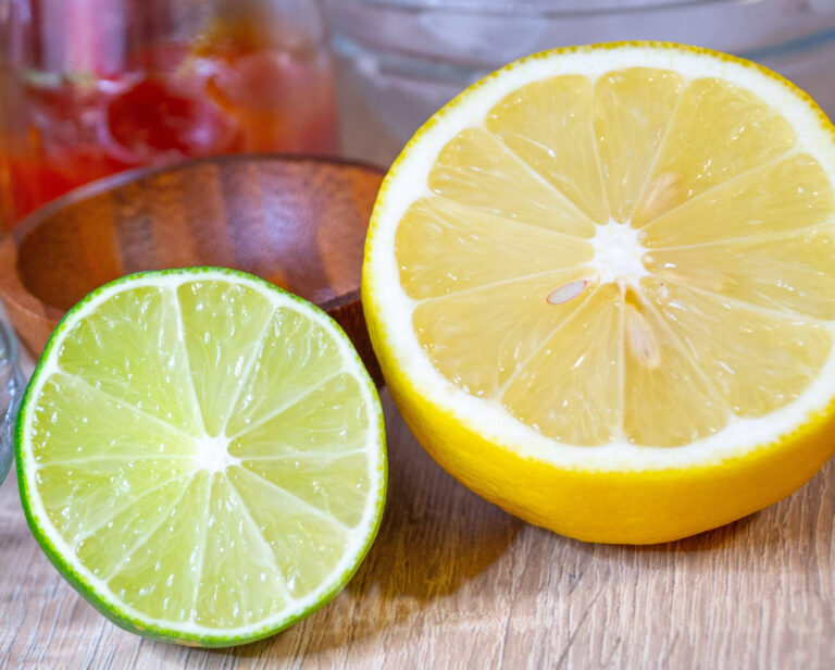 Lemon vs. Lime in Non-Alcoholic Cocktails: Flavor, Health Benefits, and Best Uses